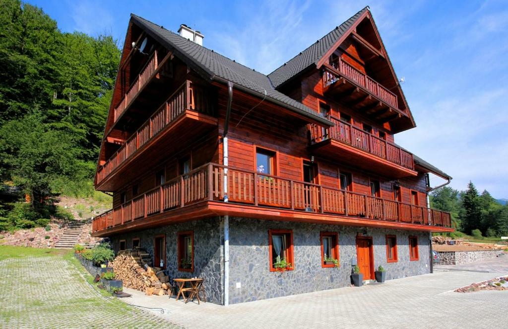 Bystra Apartments Deer And Wolf Extérieur photo